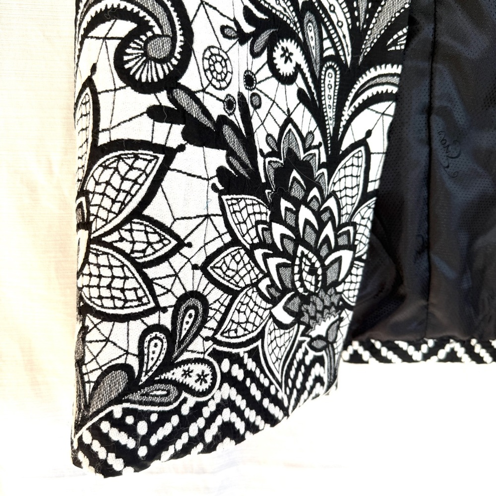 Eva Franco Jacket - Picture 2 of 8